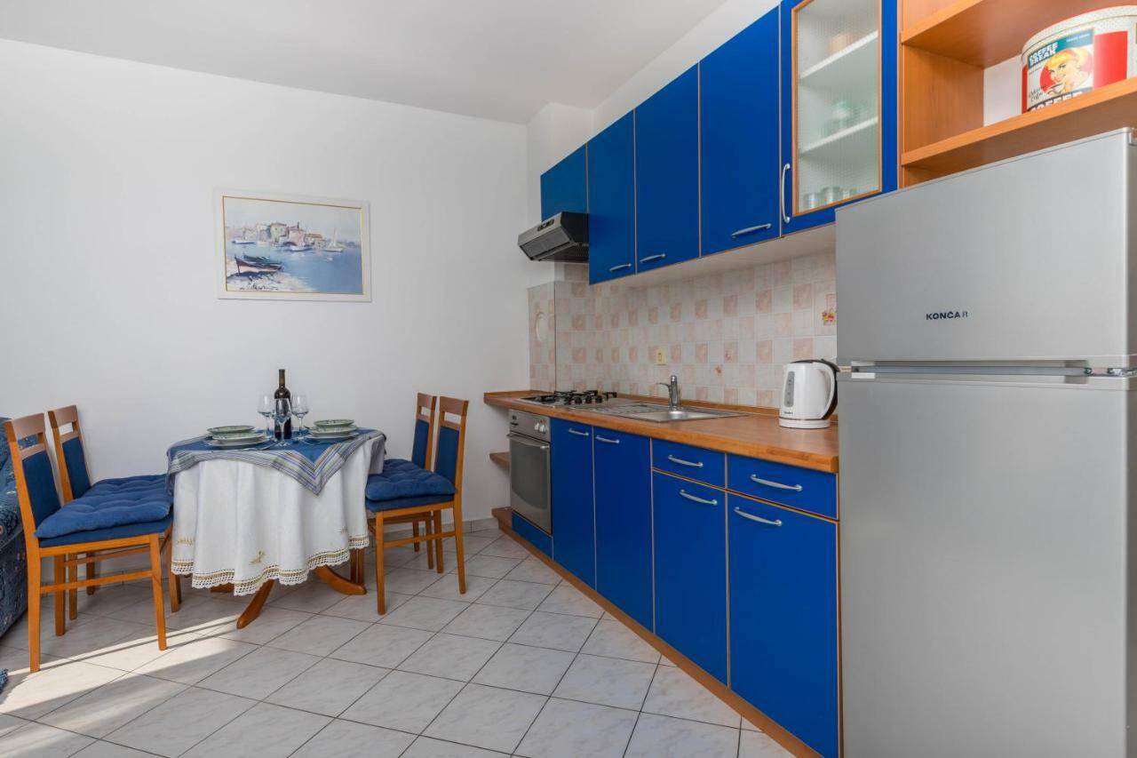 Apartmani Adria Lila Crikvenica Драмаль Екстер'єр фото
