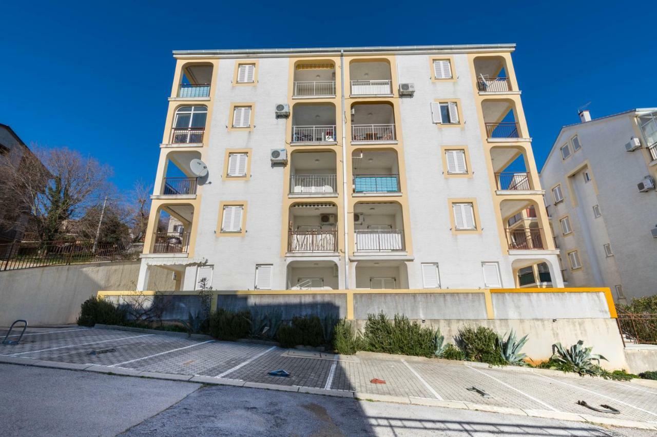 Apartmani Adria Lila Crikvenica Драмаль Екстер'єр фото