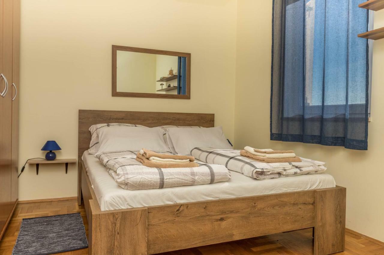 Apartmani Adria Lila Crikvenica Драмаль Екстер'єр фото